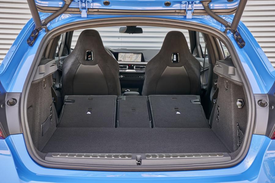 Багажник BMW M135i xDrive (F40) 2019 года  (WW) (фото 172 из 189)